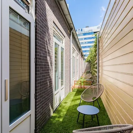Stylish Next To The Amstel River- Unit D * Amsterdam
