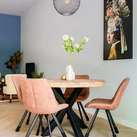 Feriehus Stylish Next To The Amstel River- Unit D *