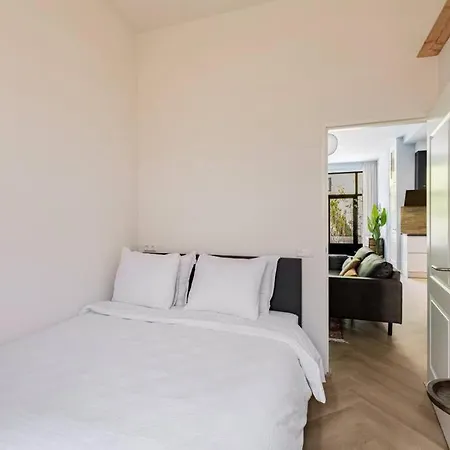 Feriehus Stylish Next To The Amstel River- Unit D Amsterdam