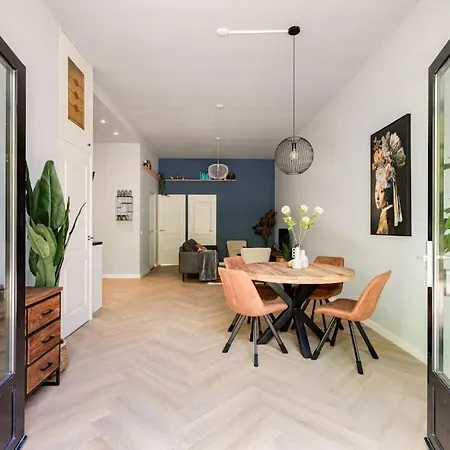 Feriehus Stylish Next To The Amstel River- Unit D *